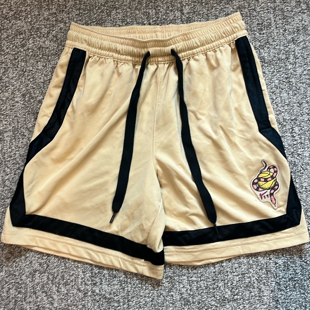 Yellow and Black Graphic Nike-Fly Basketball Shorts